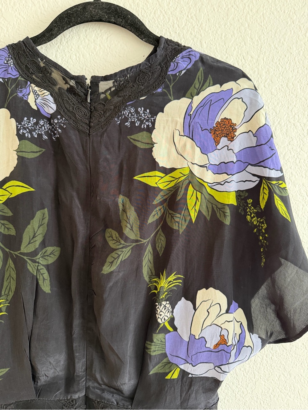 Farm Rio Soft Garden Laces Short-Sleeve Maxi Dress Medium - Picture 3 of 8